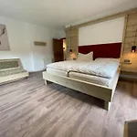 Lisal Apartment